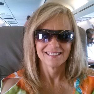 Meet your Posher, Beverly